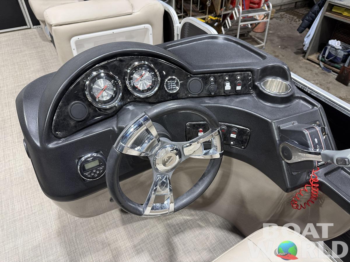 Used 2015 Palm Beach Ultra 240 Cruise & 115HP