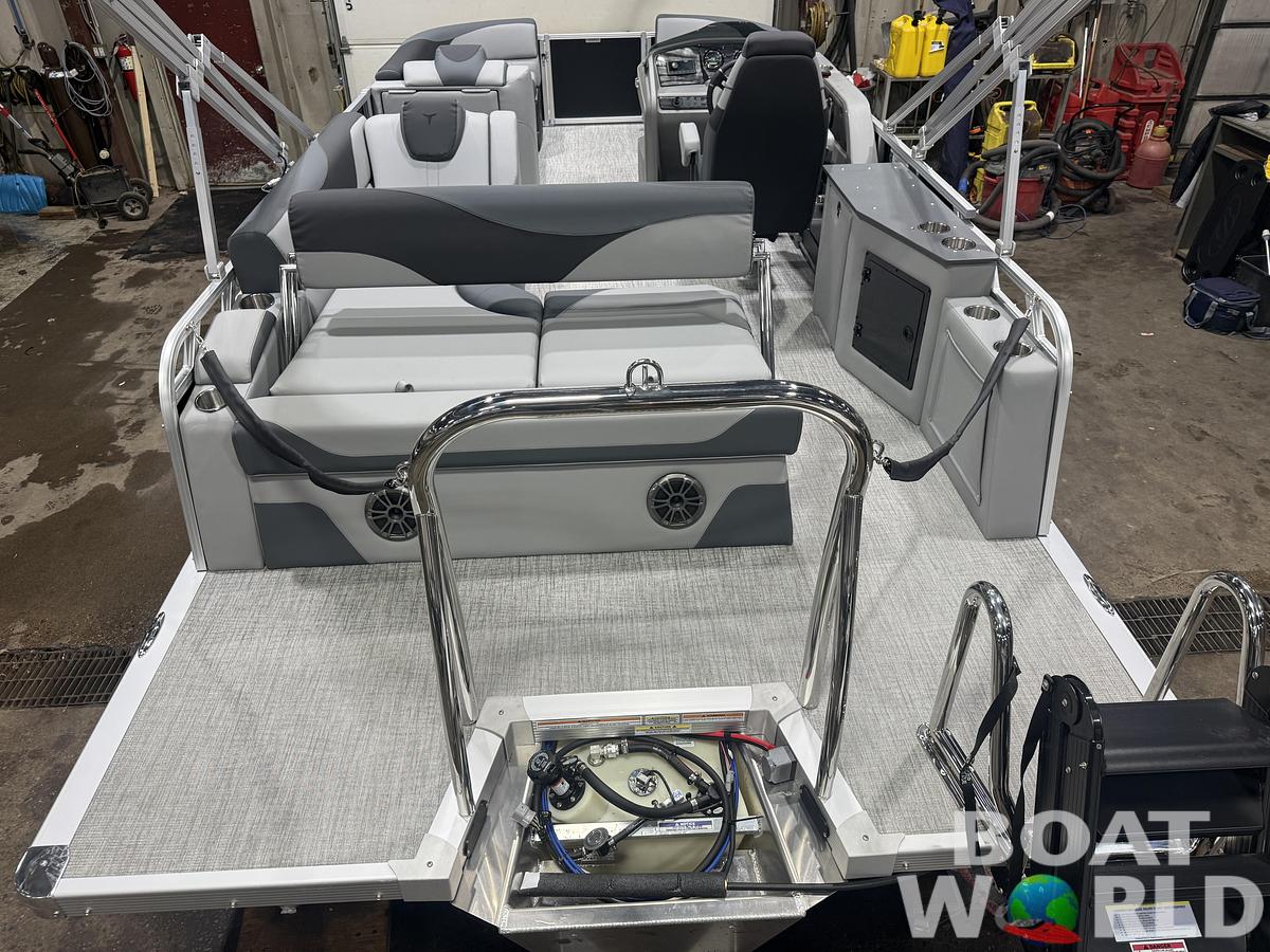 2026 Tahoe Pontoons LTZ 2185 Cruise Rear Bench (CRB)