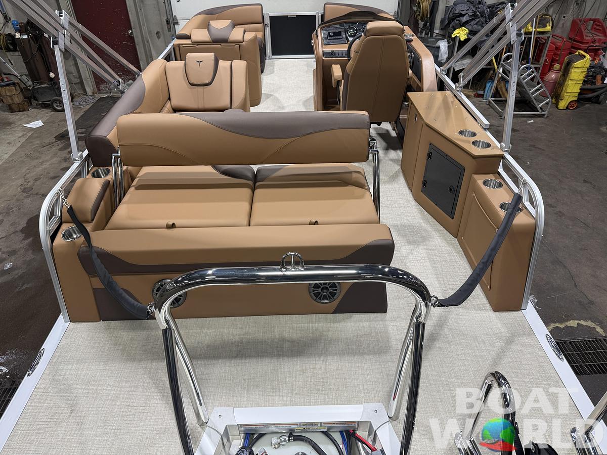 2026 Tahoe Pontoons LTZ 2185 Cruise Rear Bench (CRB) 