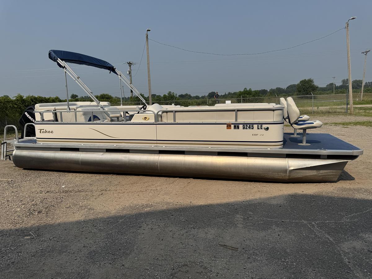Used 2008 Tahoe Pontoons 24 Bow Fish Pontoon