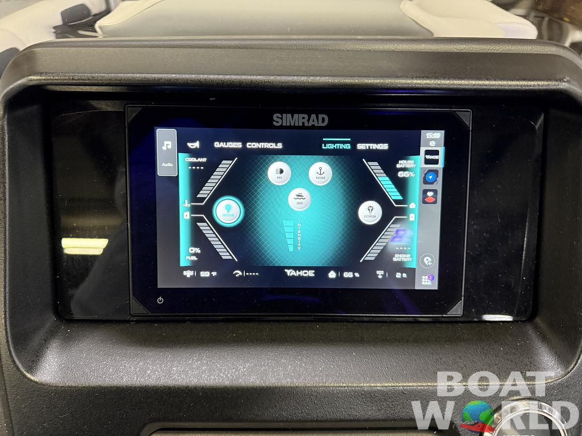 2025 Tahoe Pontoons Cascade 2385 Quad Lounge Shift Flip Tritoon & Honda 4-Stroke EFI