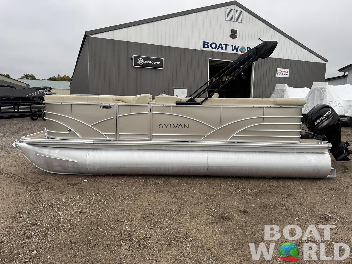 Used 2018 Sylvan Mirage 820 Cruise