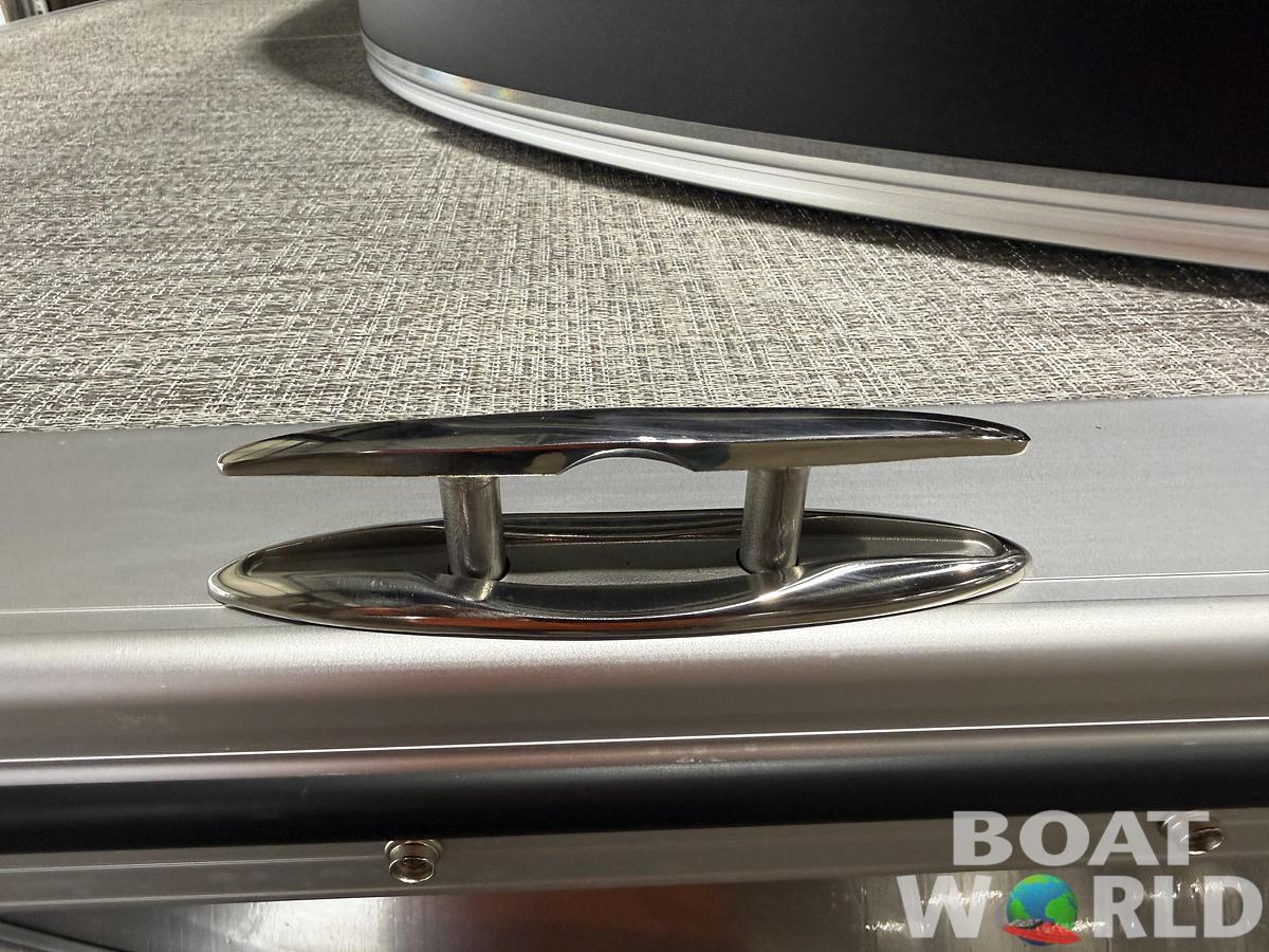 2026 Tahoe Pontoons LTZ 2385 Quad Lounge Shift SS 