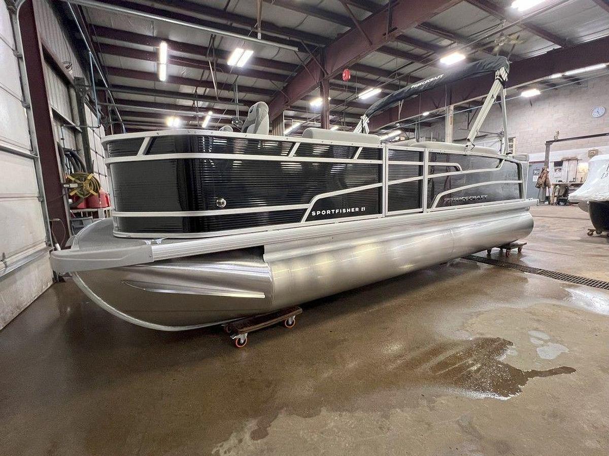 2025 Princecraft 21 Sportfisher 2-S Pontoon & Mercury 4-Stroke EFI