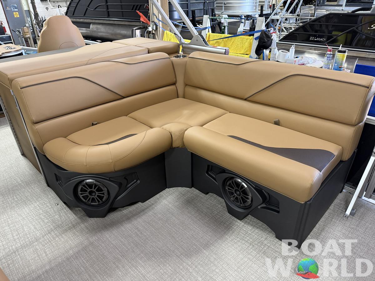 2026 Tahoe Pontoons Sport 2385 Rear Fish & Honda 4-Stroke EFI