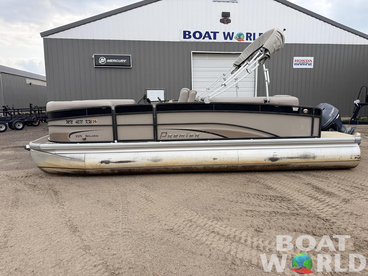 Used 2012 Premier 225 Solaris & 50HP Yamaha 4Stroke -$19,995