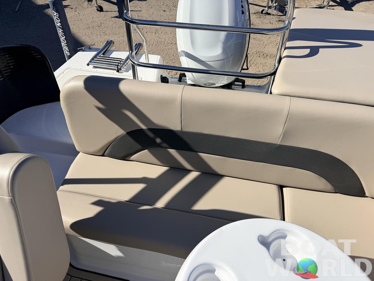 Used 2021 Hurricane Fun Deck 198 with 140HP Suzuki & Tandem Axle Trailer -$31,995