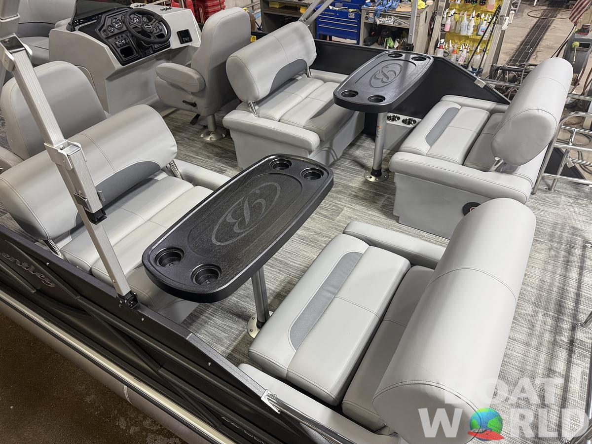 2026 Bentley Pontoons Legacy 220 QSB Swingback & 4-Stroke EFI