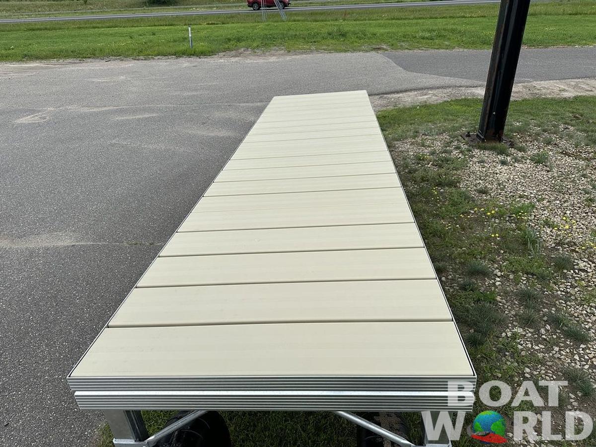 2025 Porta Dock Multi Dock 8' & 16' Screw Leveling Docks