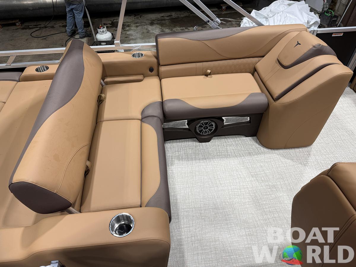 2027 Tahoe LTZ 2385 VRB SE Swingback Pontoon $42995