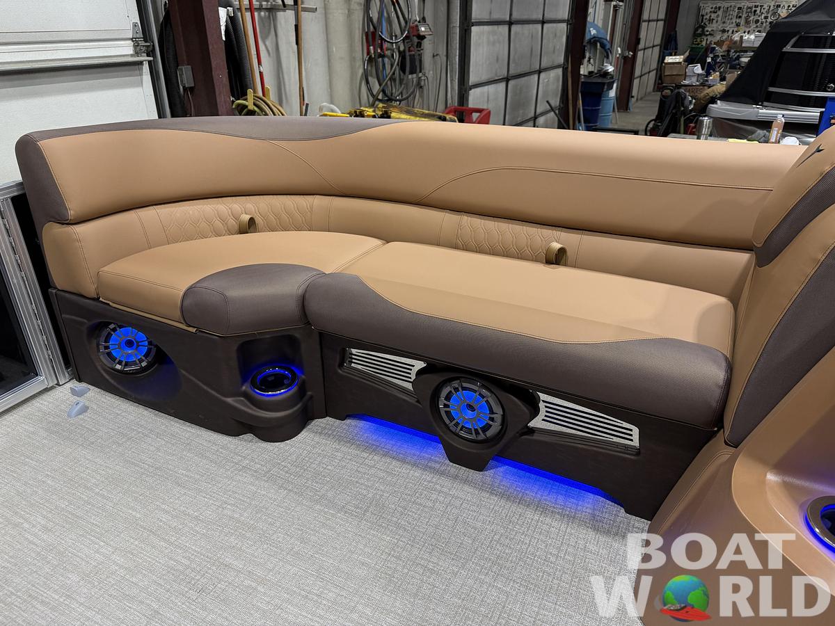 2026 Tahoe LTZ VRB Swingback Tritoon & Honda $51995