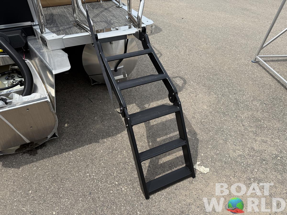 2025 Tahoe Pontoons Cascade 2385 Quad Lounge Shift Tritoon & Honda 4-Stroke EFI