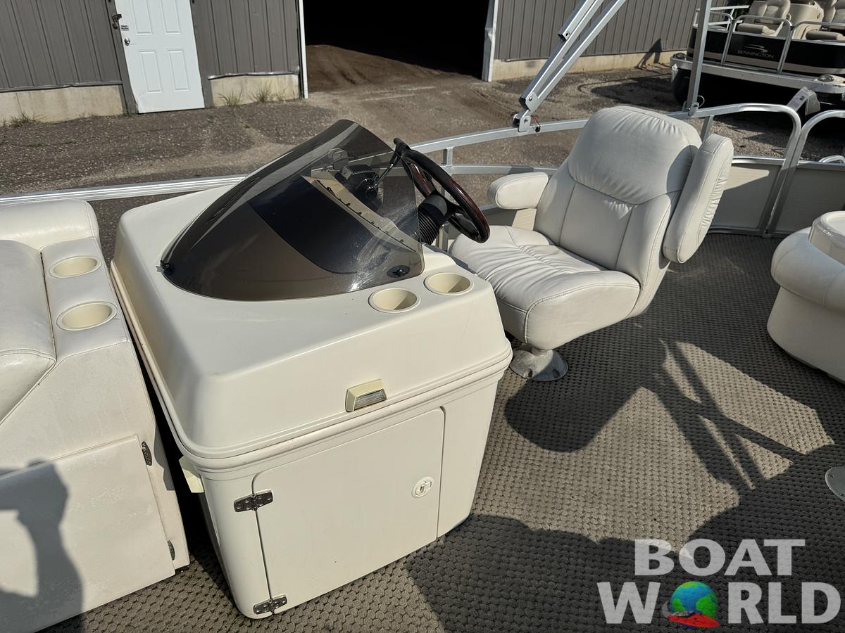 Used 2005 Misty Harbor Boats 2285 GM Pontoon