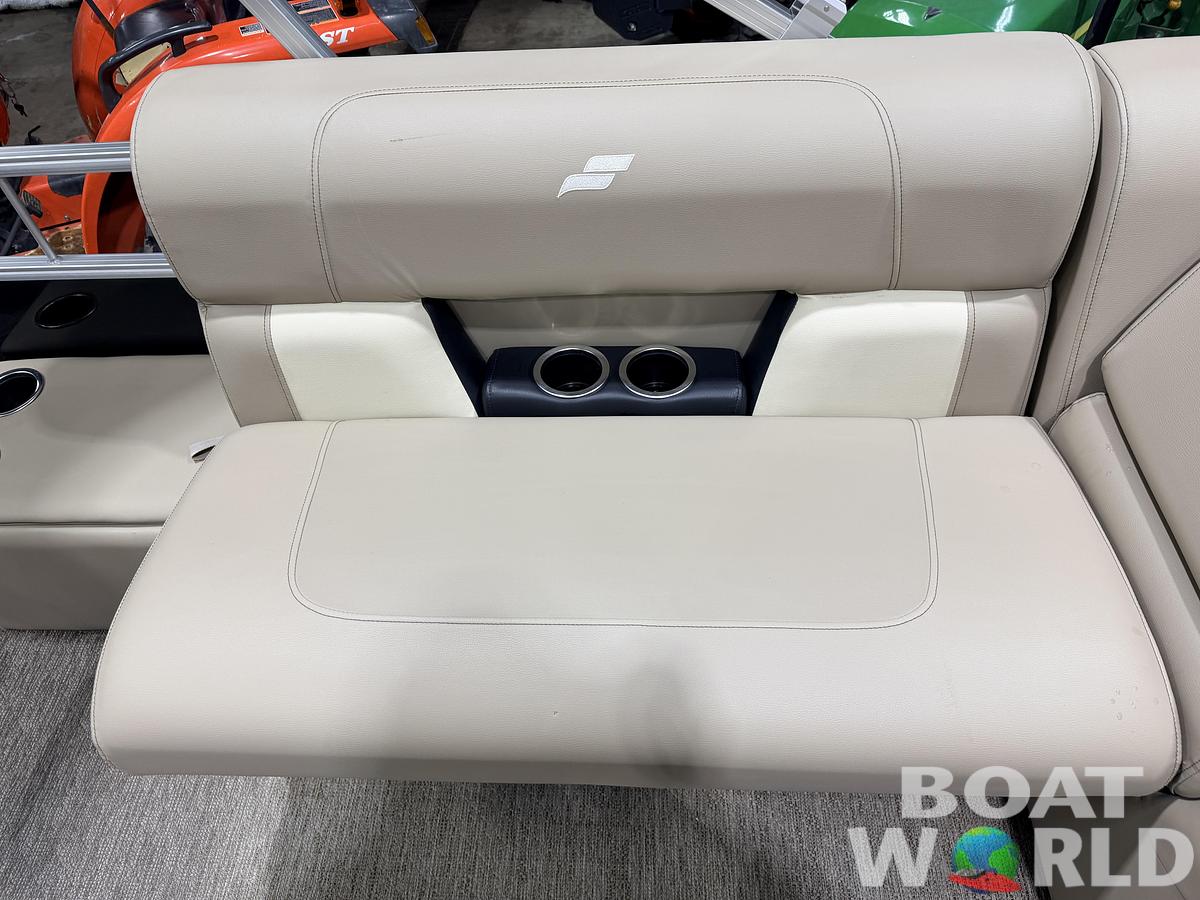 Used 2022 Starcraft LX 20 Fish & Cruise Pontoon