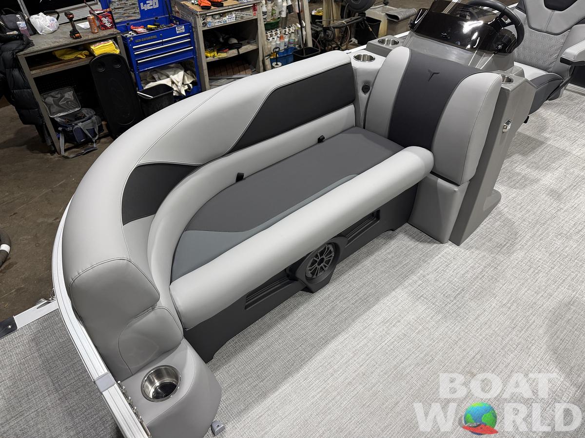 2026 Tahoe Pontoons Sport 2185 Swingback (VRB)