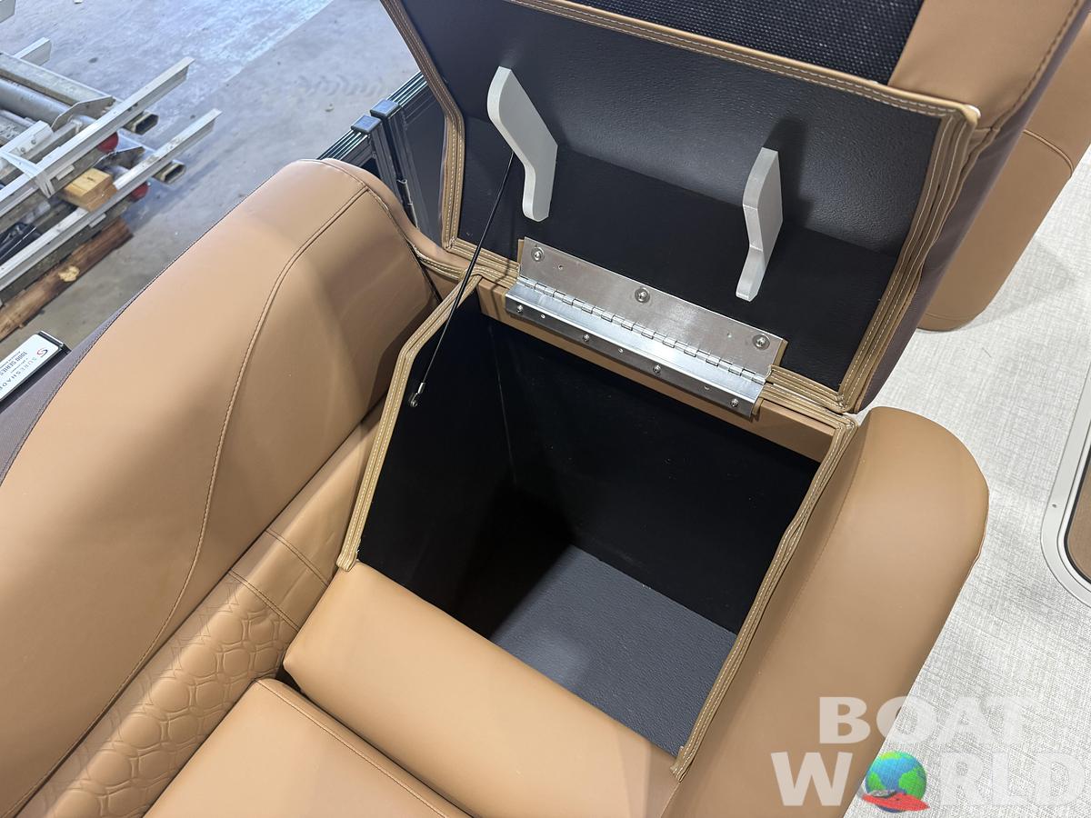 2027 Tahoe LTZ 300HP VRB 2585 Swingback Tritoon $74,995