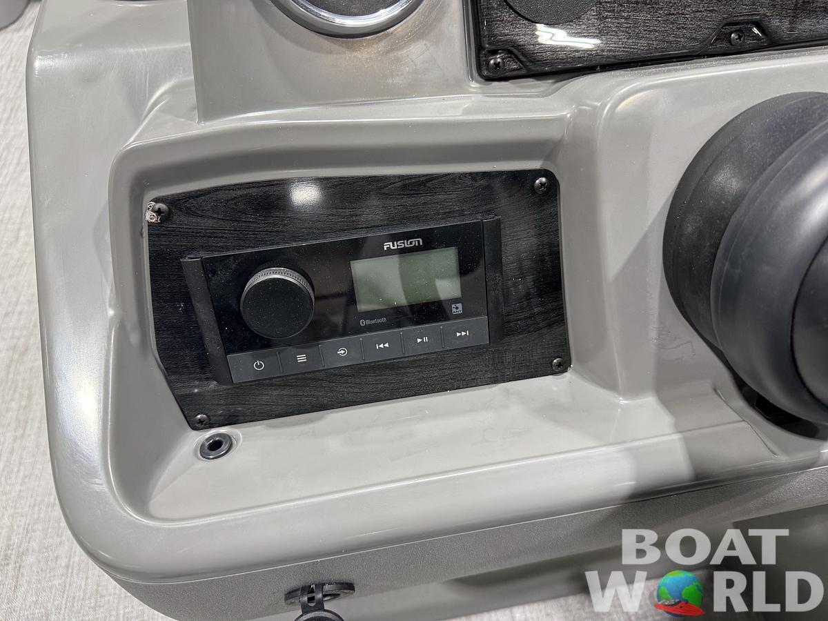 2026 Tahoe Pontoons Sport 2185 Rear Fish 