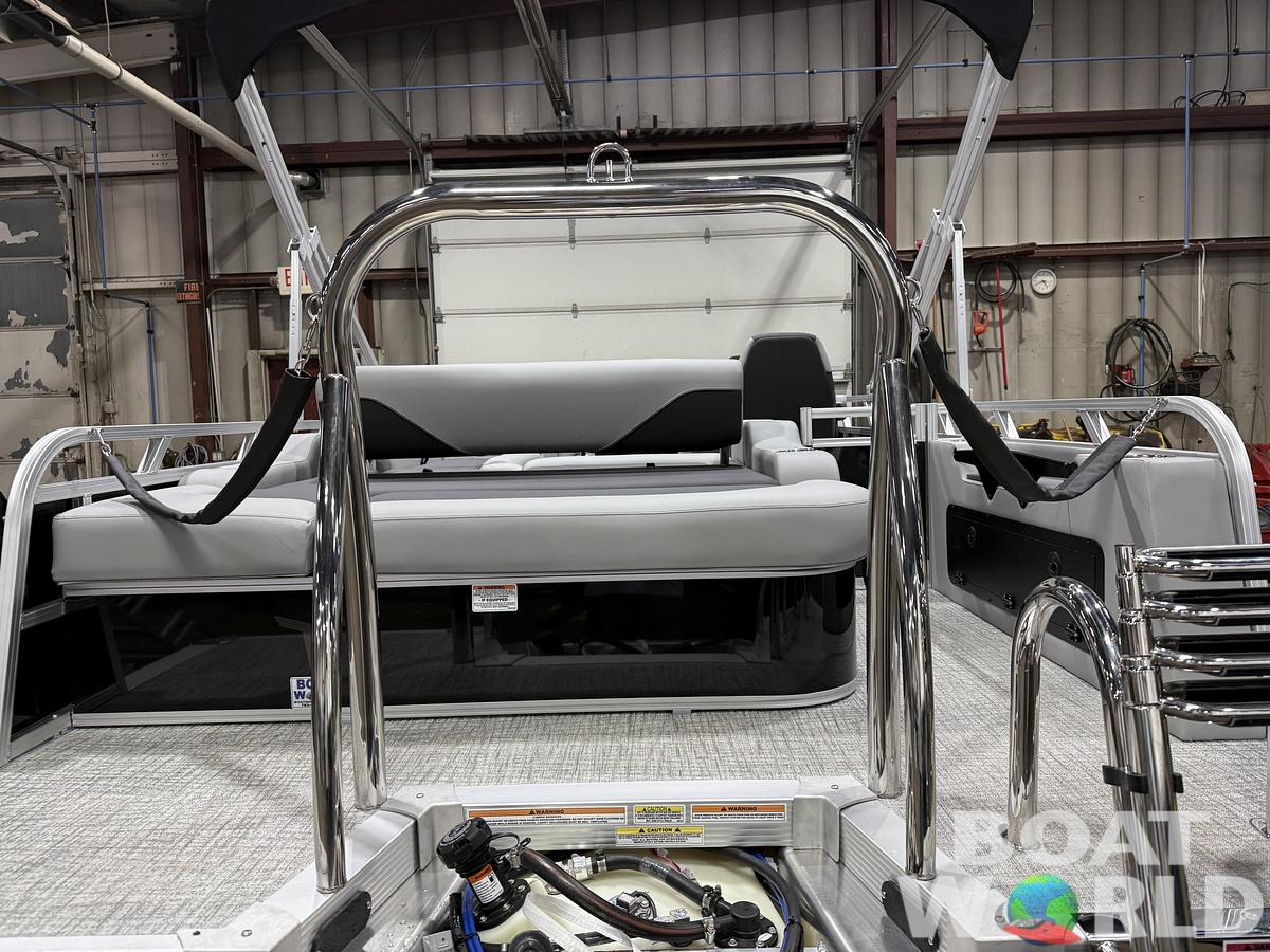 2026 Tahoe Pontoons Sport 2180 Swingback (VRB) 