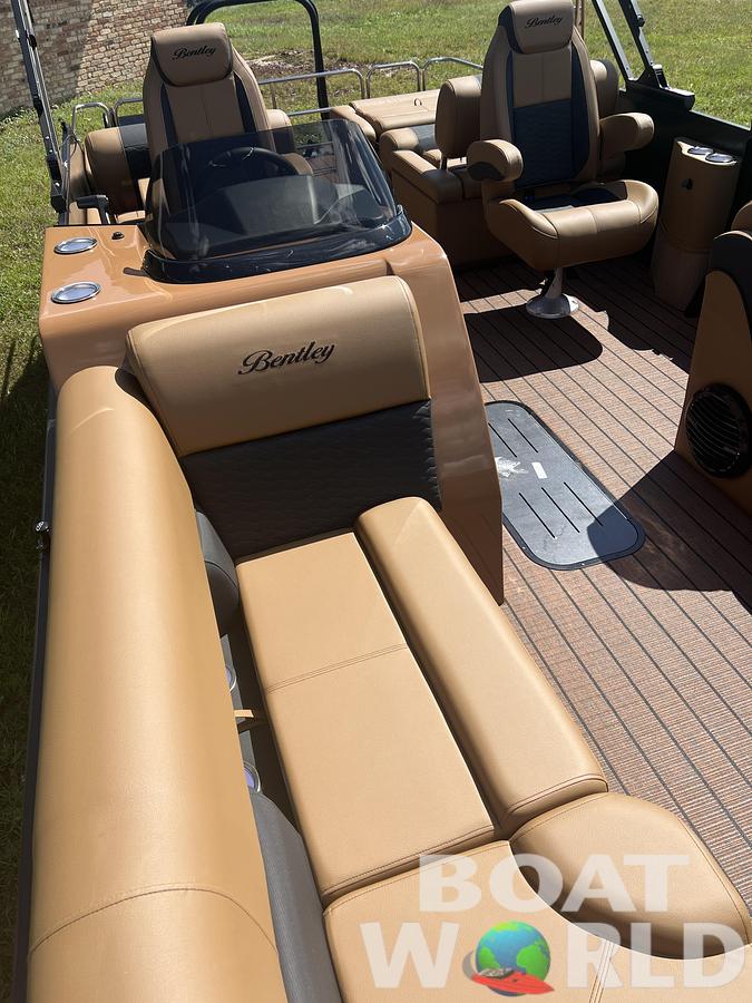 2026 Bentley Pontoons Elite 223 Quad Swingback QSB Tritoon