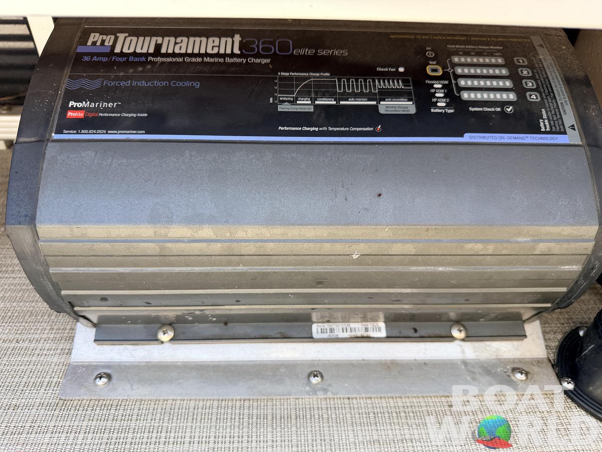 Used 2020 Princecraft Brio E 17 Pontoon & Torqueedo Electric Outboard - $19,995