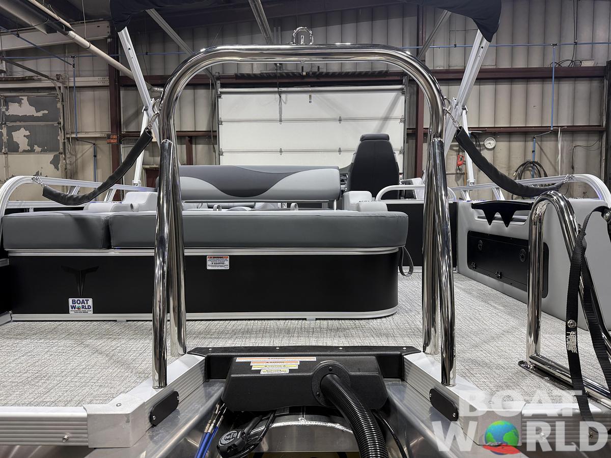 2026 Tahoe Pontoons LTZ 2385 Swingback (VRB) Tritoon 