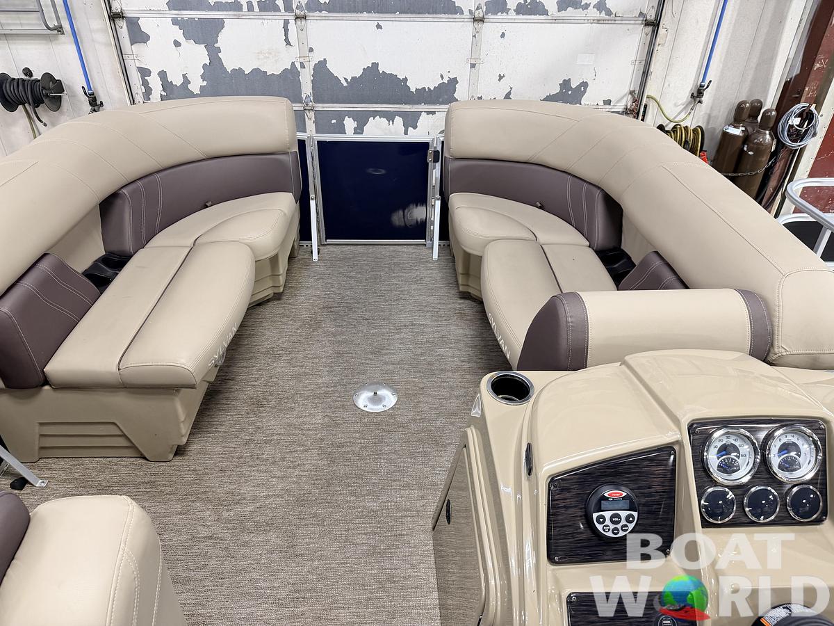 Used 2022 Sylvan  Mirage 820 Fish & Cruise