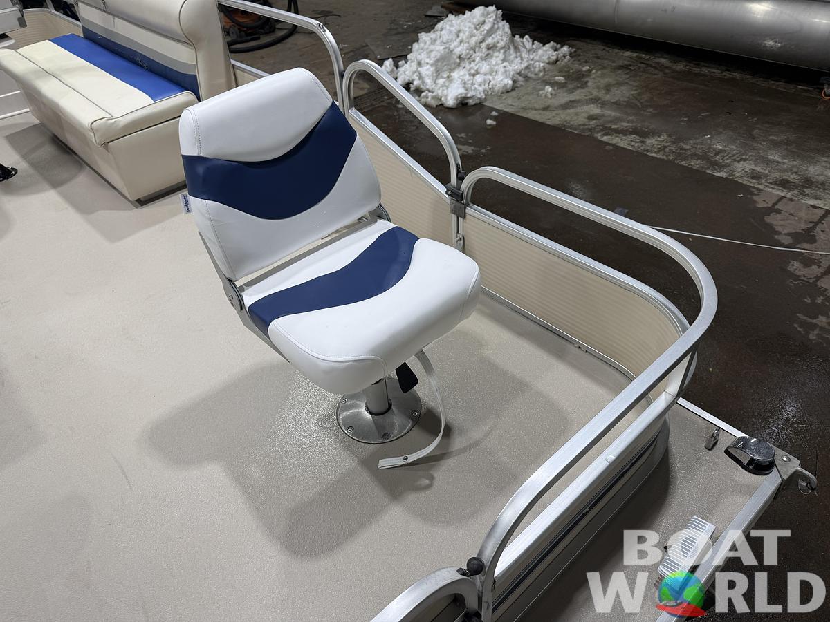 Used 2008 Weeres 18' Quad Fish