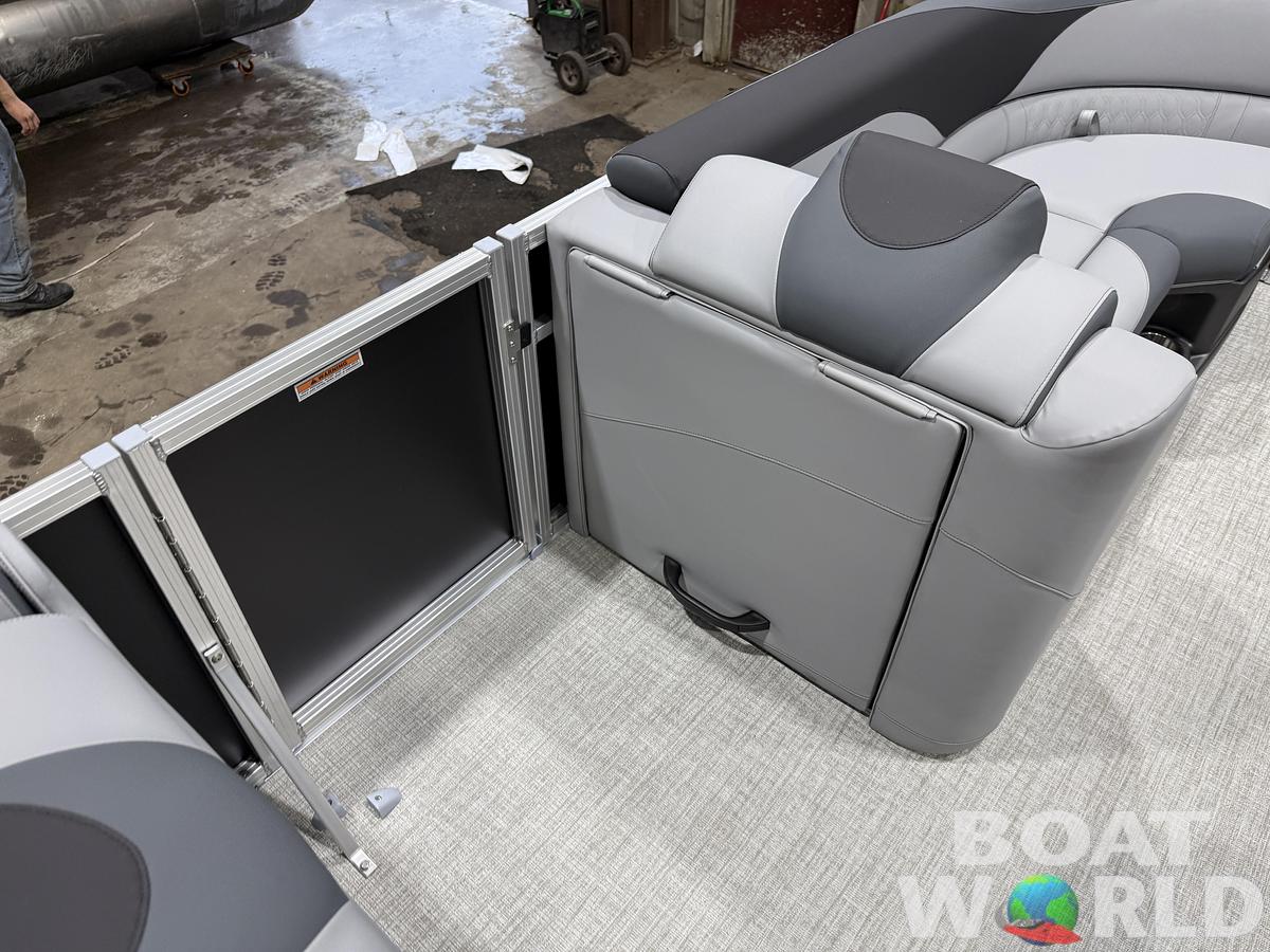 2027 Tahoe LTZ 2385 VRB SE Swingback Pontoon $42995