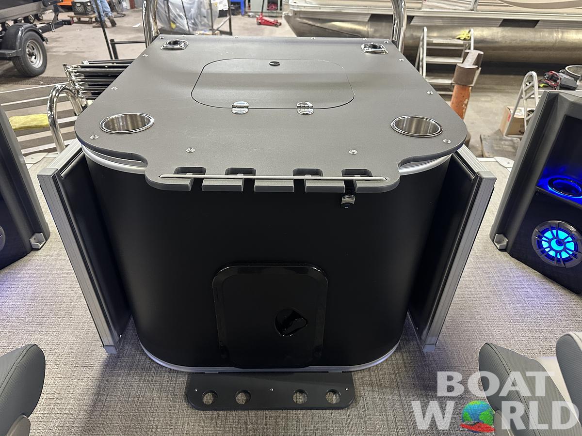 2025 Tahoe Pontoons GEOfish CRF 2585 Tritoon & Honda 4-Stroke EFI