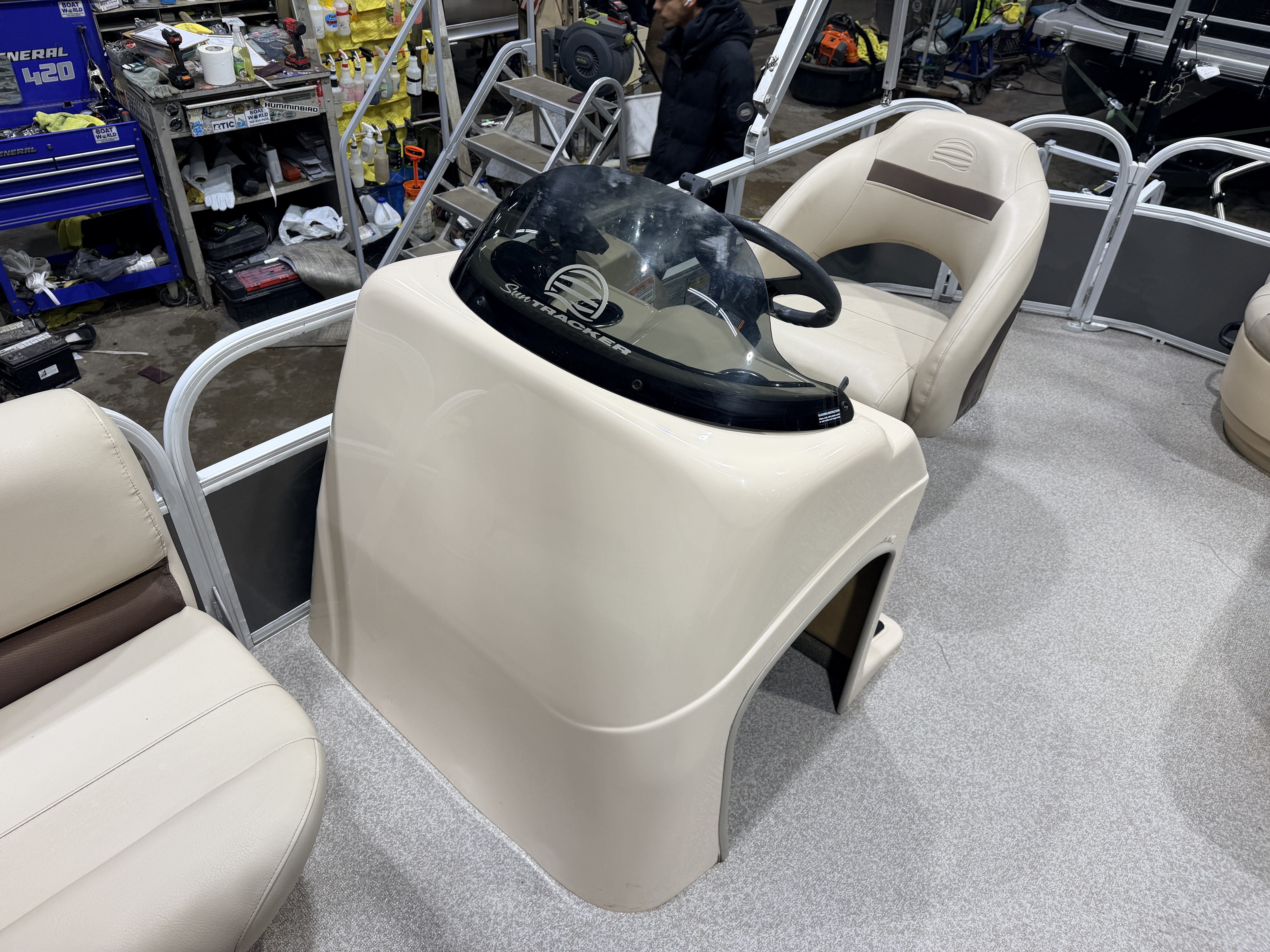 Used 2019 Sun Tracker Party Barge 18 DLX & 75HP Mercury 4Stroke -$21,995