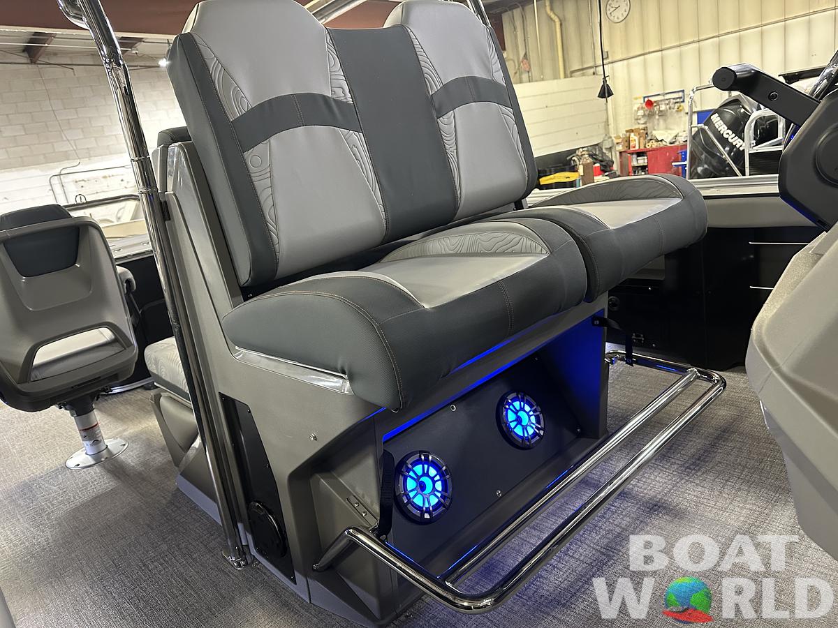 2025 Tahoe Pontoons GEOfish CRF 2585 Tritoon & Honda 4-Stroke EFI