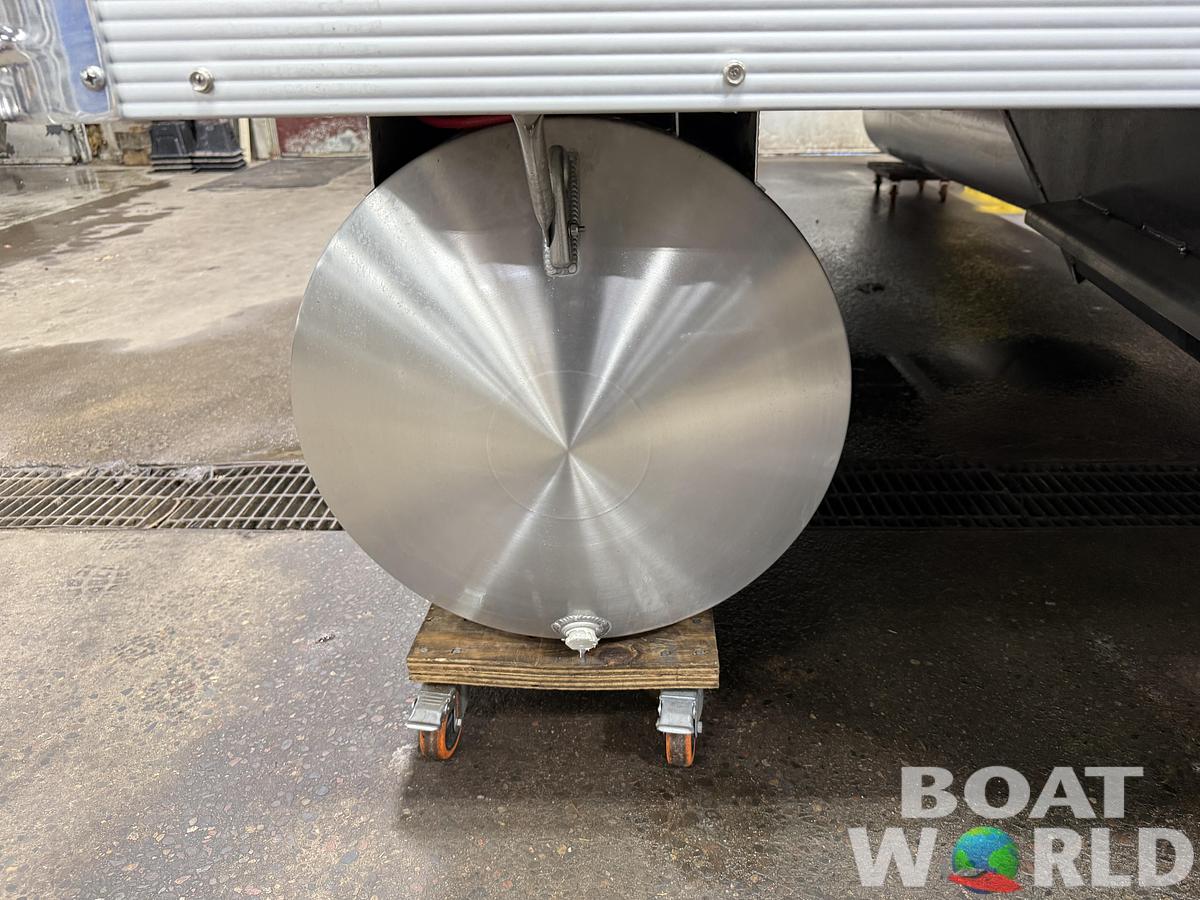 2026 Tahoe Pontoons LTZ 2185 Cruise Rear Bench (CRB) 