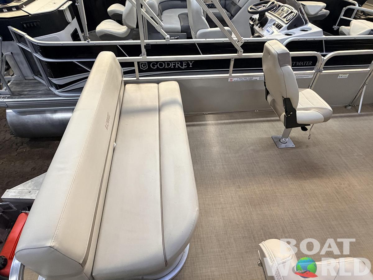 Used 2016 Lowe 162 Fish & Cruise Pontoon