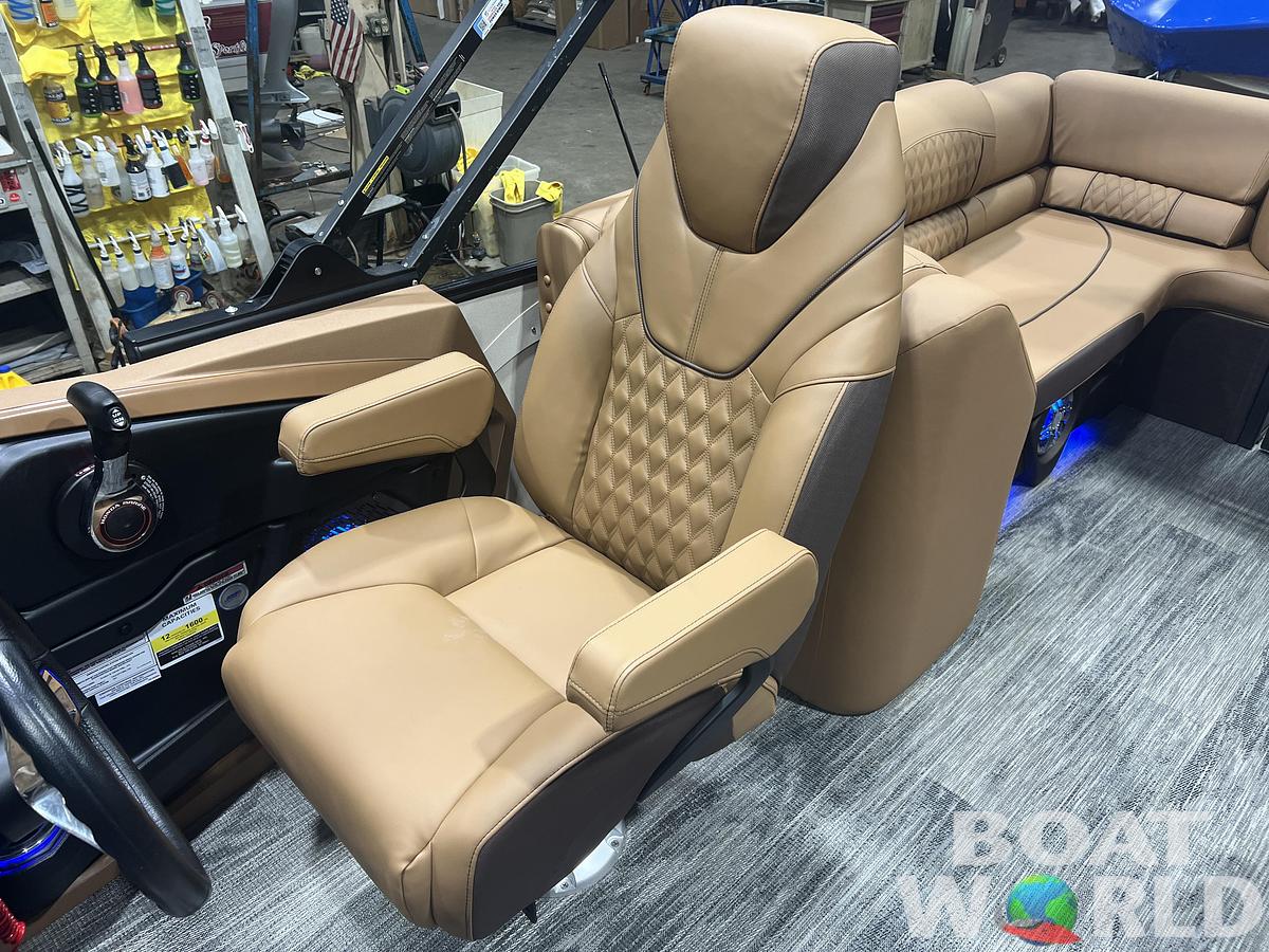 2026 Tahoe Pontoons Cascade 2385 Quad Lounge Tritoon