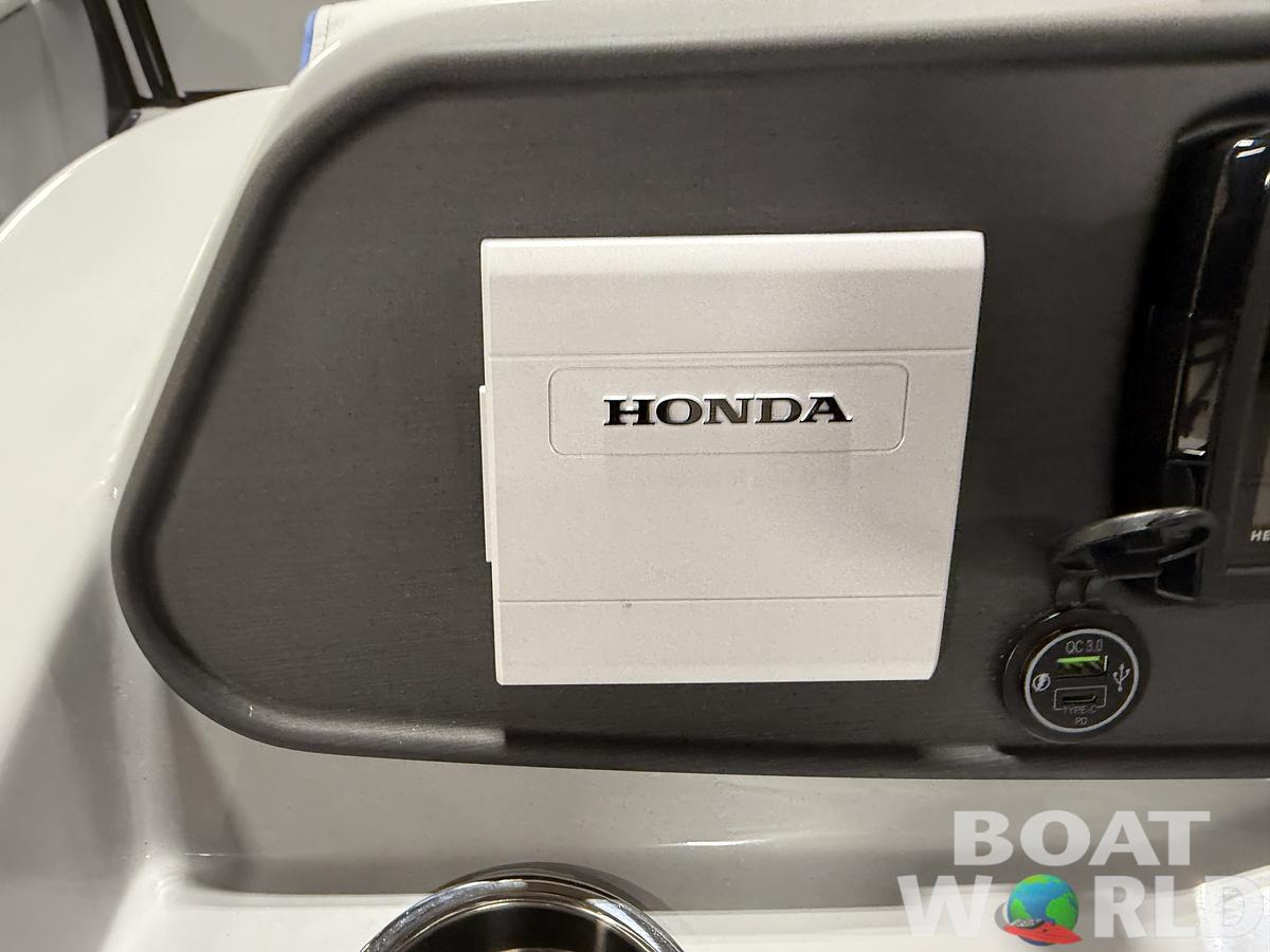 2025 Bentley Pontoons Bolt 203 Tritoon 150HP 4-Stroke EFI