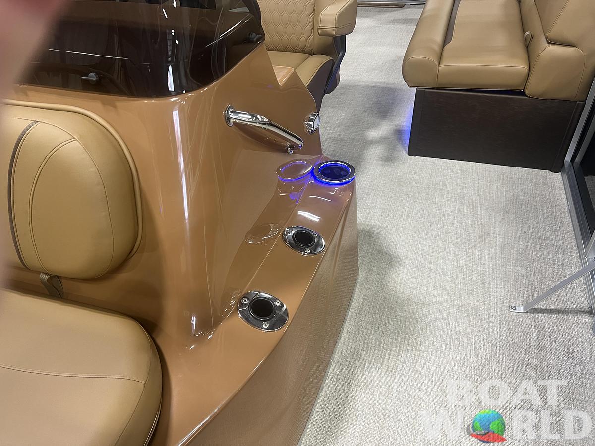 2026 Tahoe Pontoons Sport 2385 Center Console Fish Tritoon