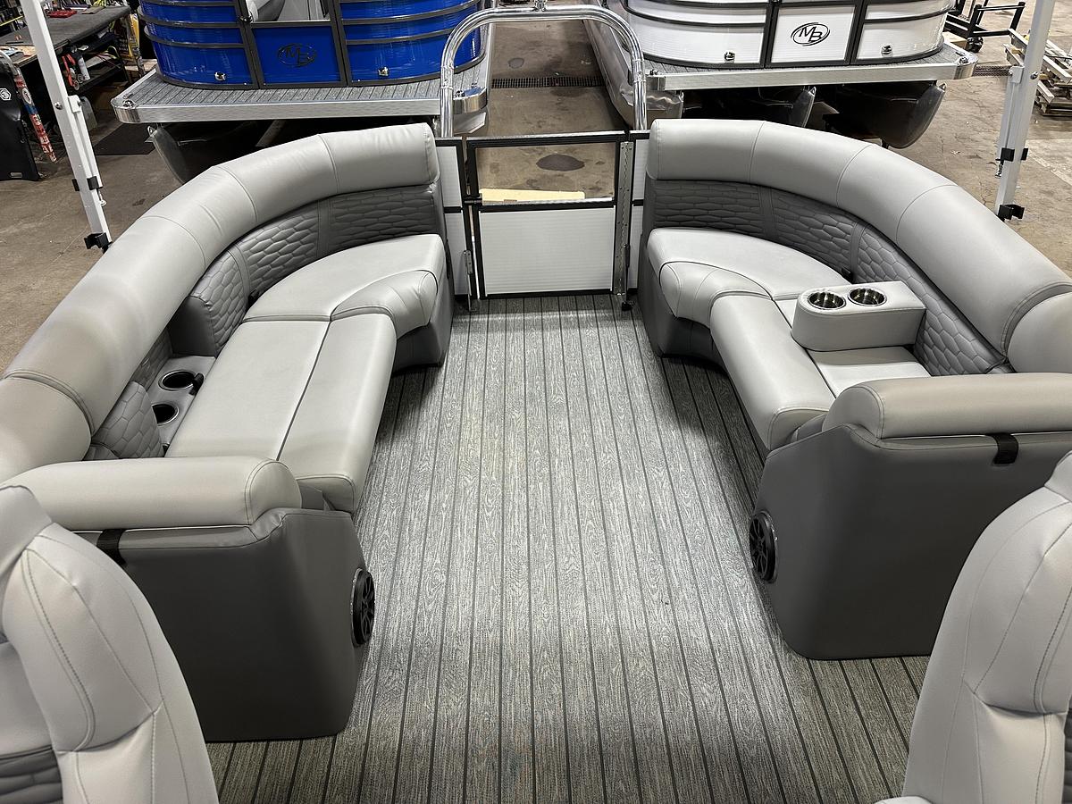 2023 Montego Bay TT8524 Quad Lounge 225HP Honda Tritoon Pontoon