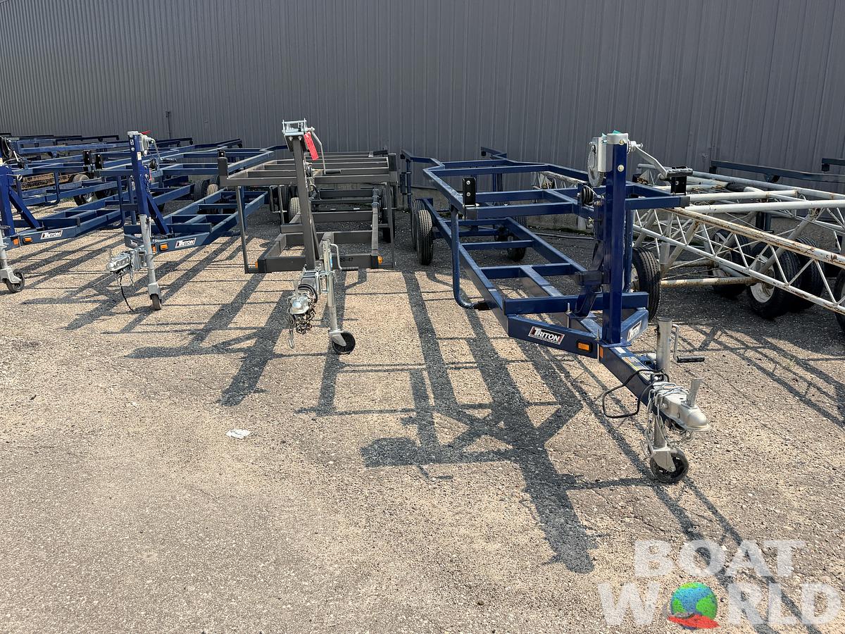 Used USED PONTOON TRAILERS