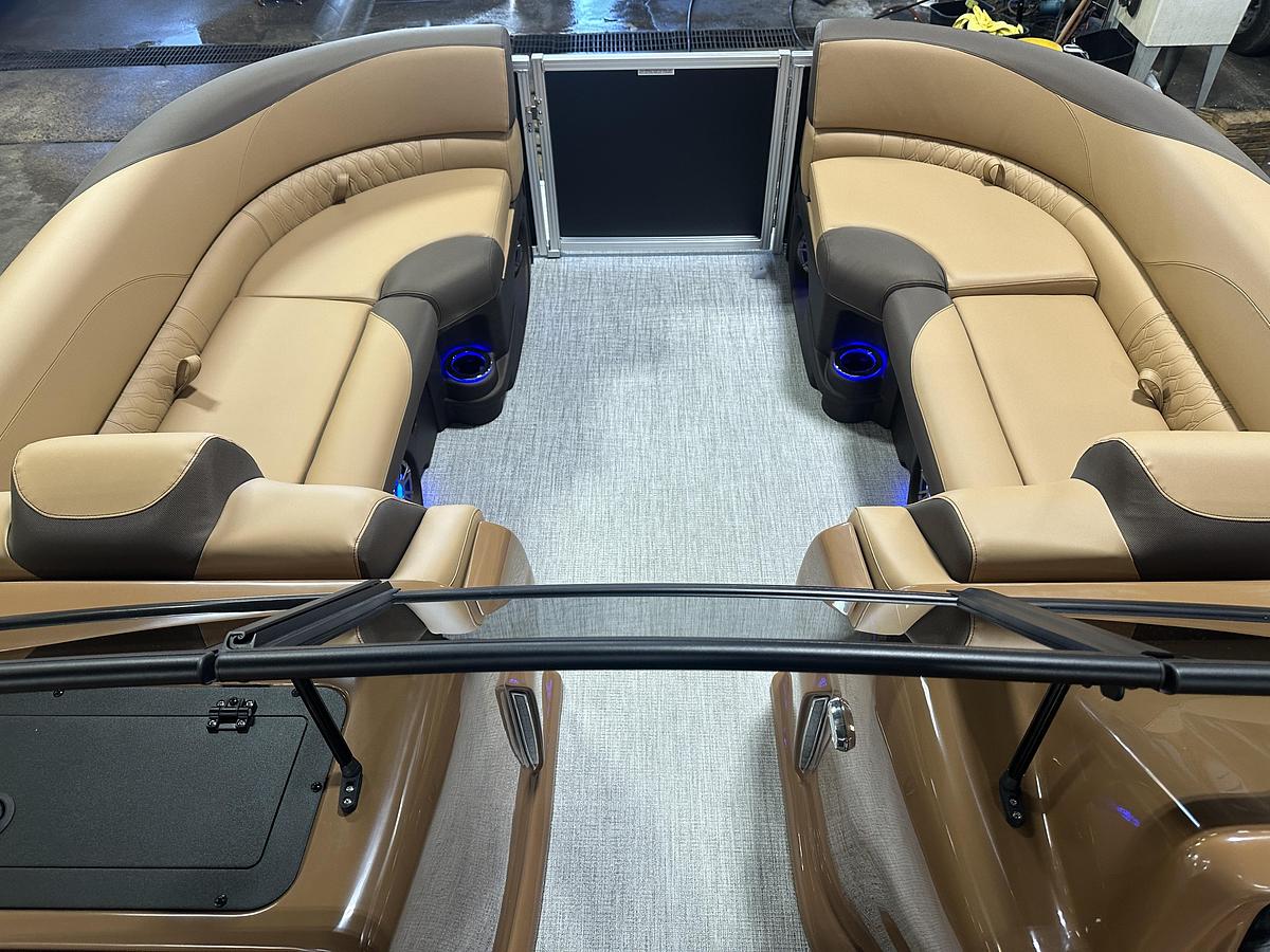 2025 Tahoe Pontoons LTZ 2385 Swingback (VRB) Windshield Tritoon & Honda 4-Stroke EFI