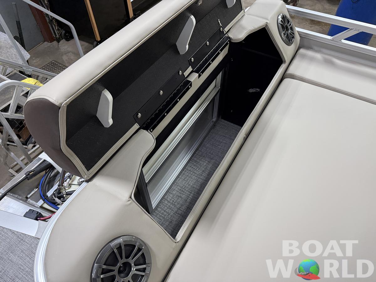 2025 Tahoe Pontoons LTZ 2385 Swingback (VRL) & Honda 4-Stroke EFI