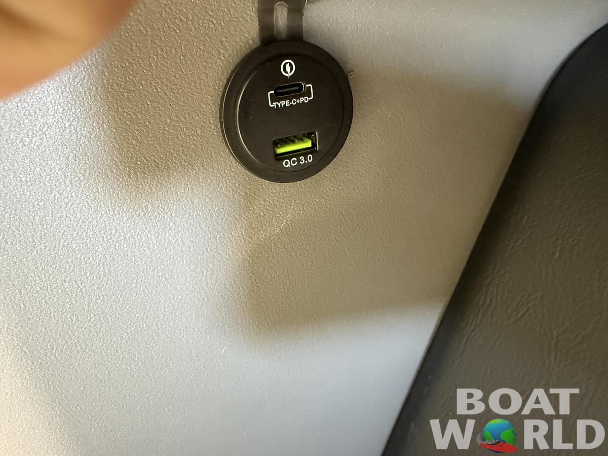 2026 Tahoe Pontoons LTZ 2185 Cruise Pontoon 