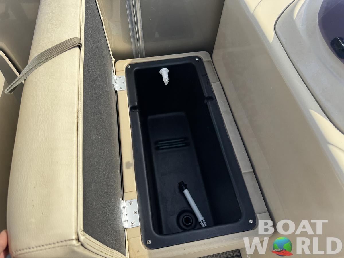 Used 2018 Sylvan Mirage 820 4-PT Pontoon