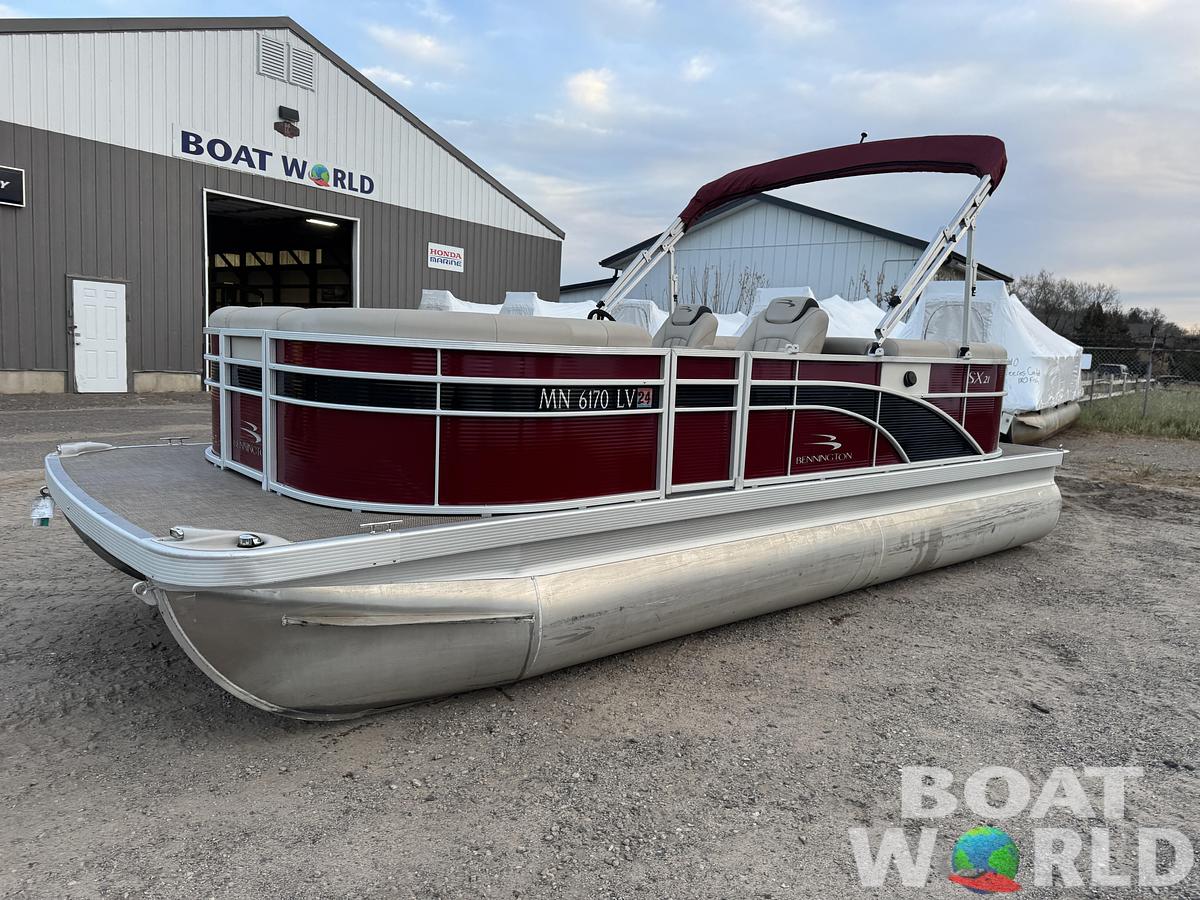 Used 2019 Bennington 21 SX Pontoon