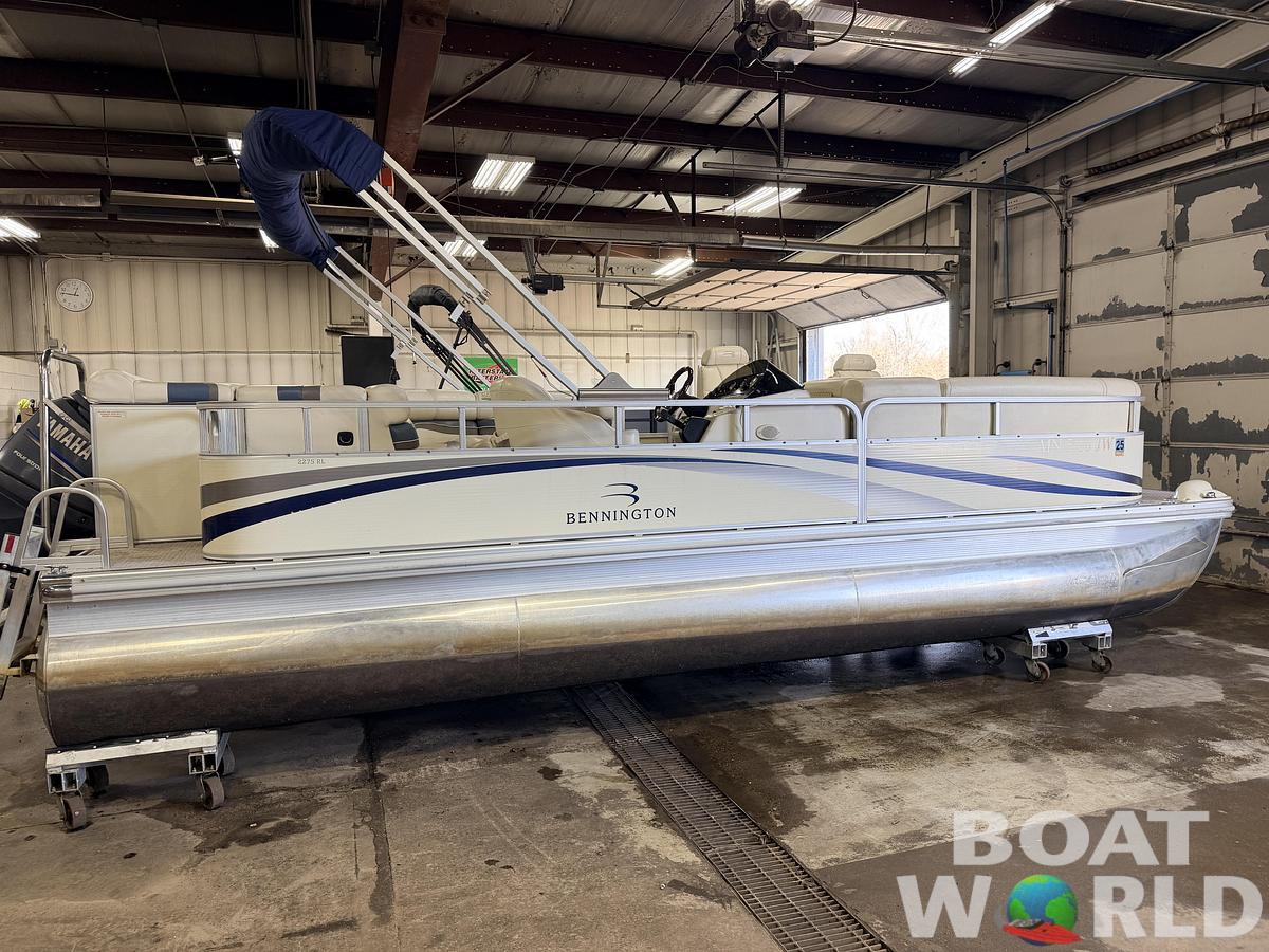 Used 2005 Bennington 2275 RL & 75HP Yamaha 4Stroke - $15,995