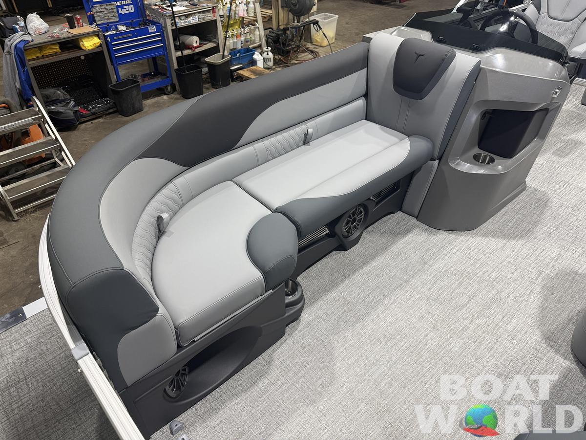 2026 Tahoe Pontoons LTZ 2385 Swingback (VRB) 