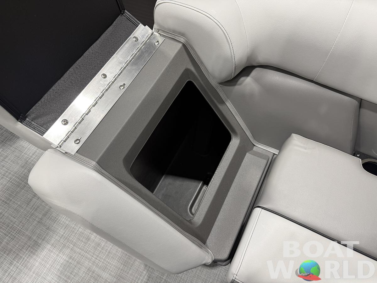 2026 Princecraft Vectra 23 RL SS Swingback Pontoon 