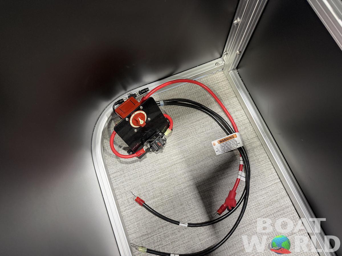 2026 Tahoe Pontoons LTZ 2185 Cruise Pontoon 