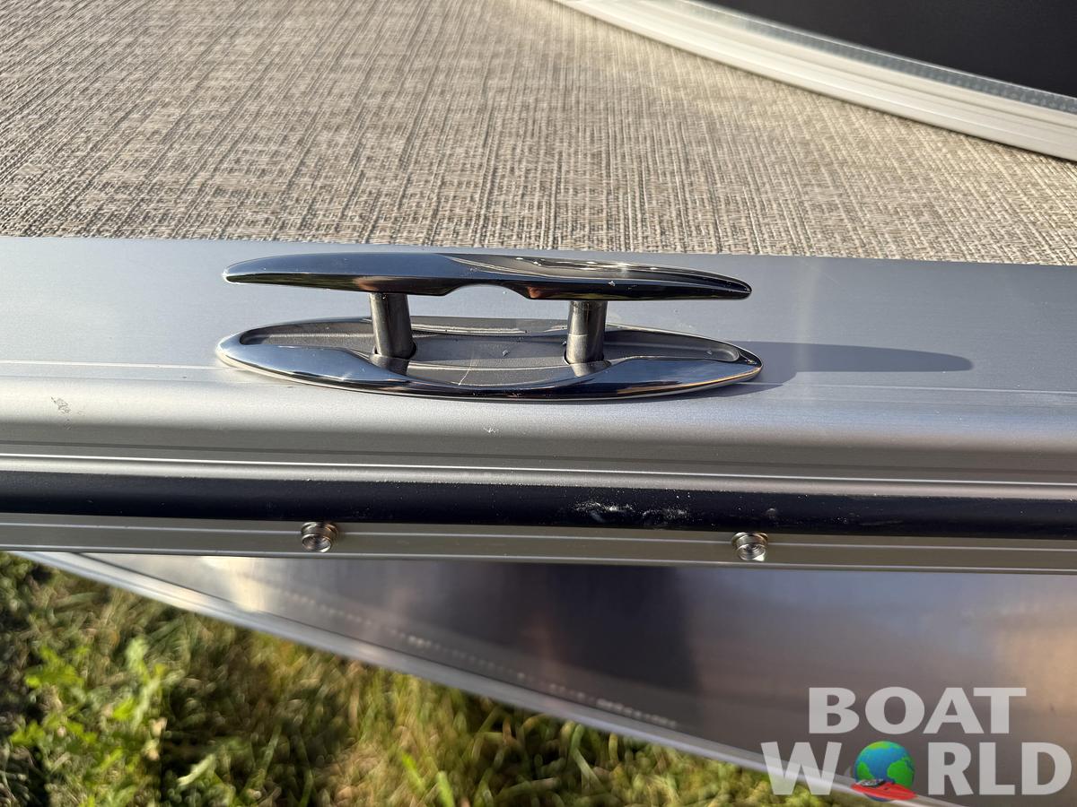 2025 Tahoe Pontoons LTZ 2385 Entertainer