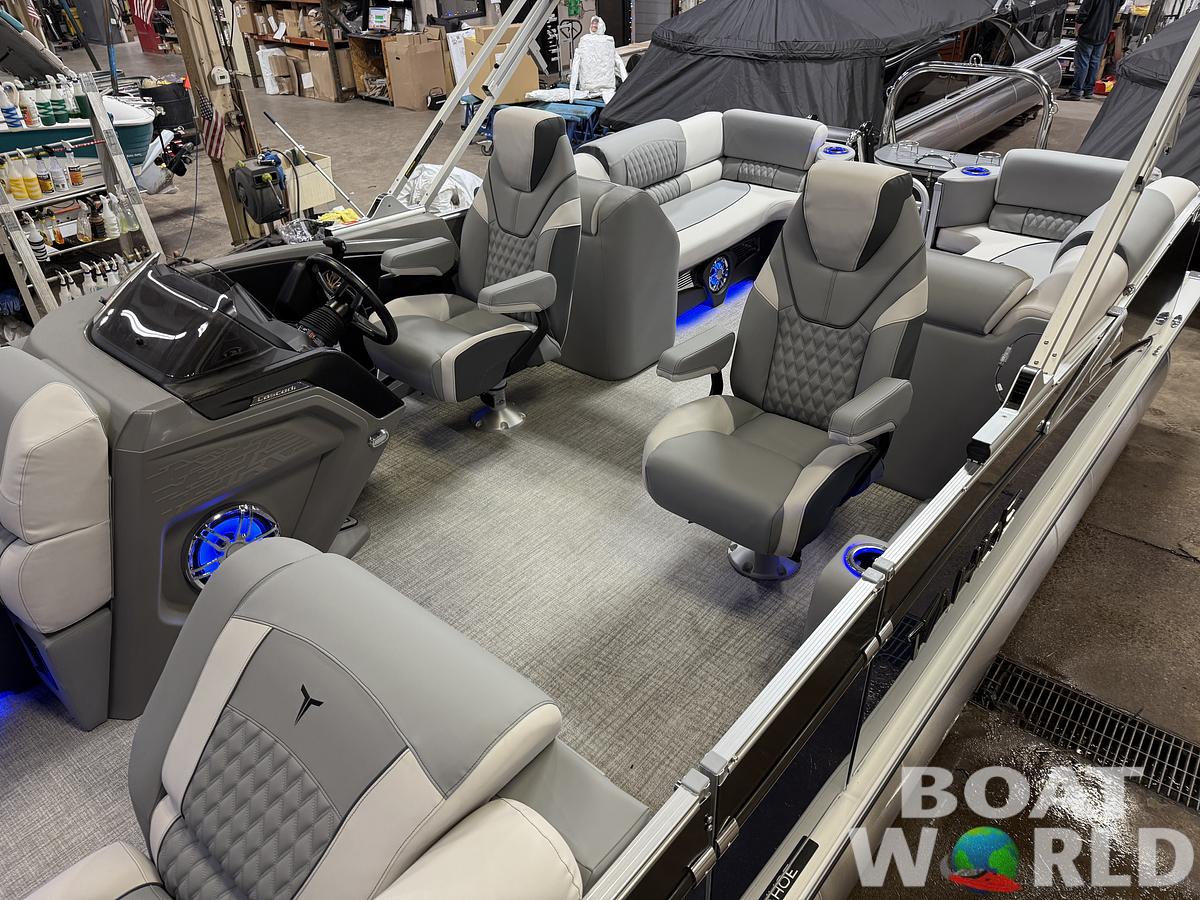 2025 Tahoe Pontoons Cascade 2385 Quad Lounge Tritoon & Honda 4-Stroke EFI