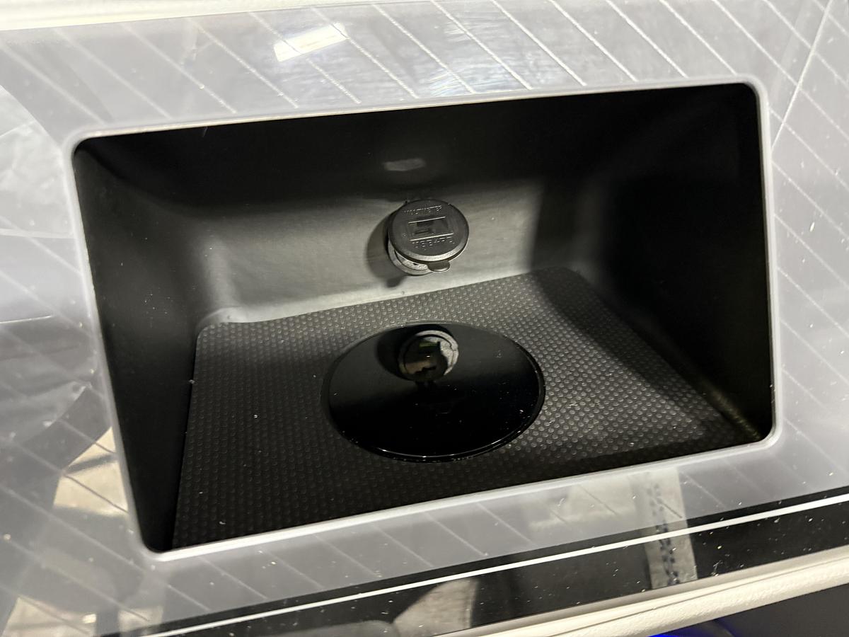 2025 Tahoe Pontoons Cascade 2385 Quad Lounge Shift SS Tritoon & Honda 225HP Outboard